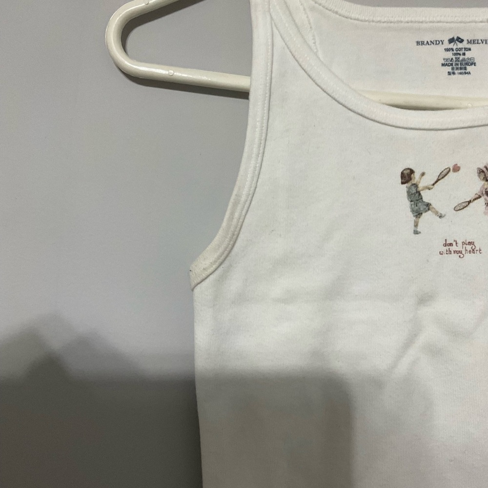 Brandy Melville Don’t Play With My Heart Tank - Picture 4 of 6